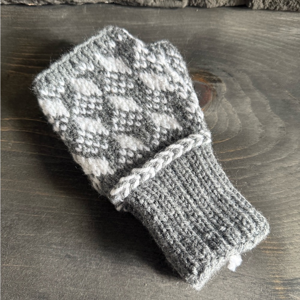 Gray and White Knit Fingerless Gloves